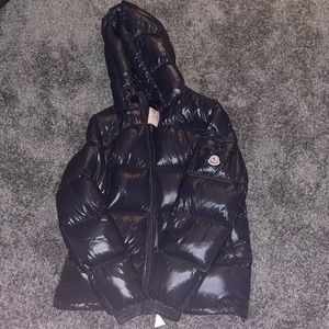 Navy Blue Men’s Medium Moncler Puffer Jacket